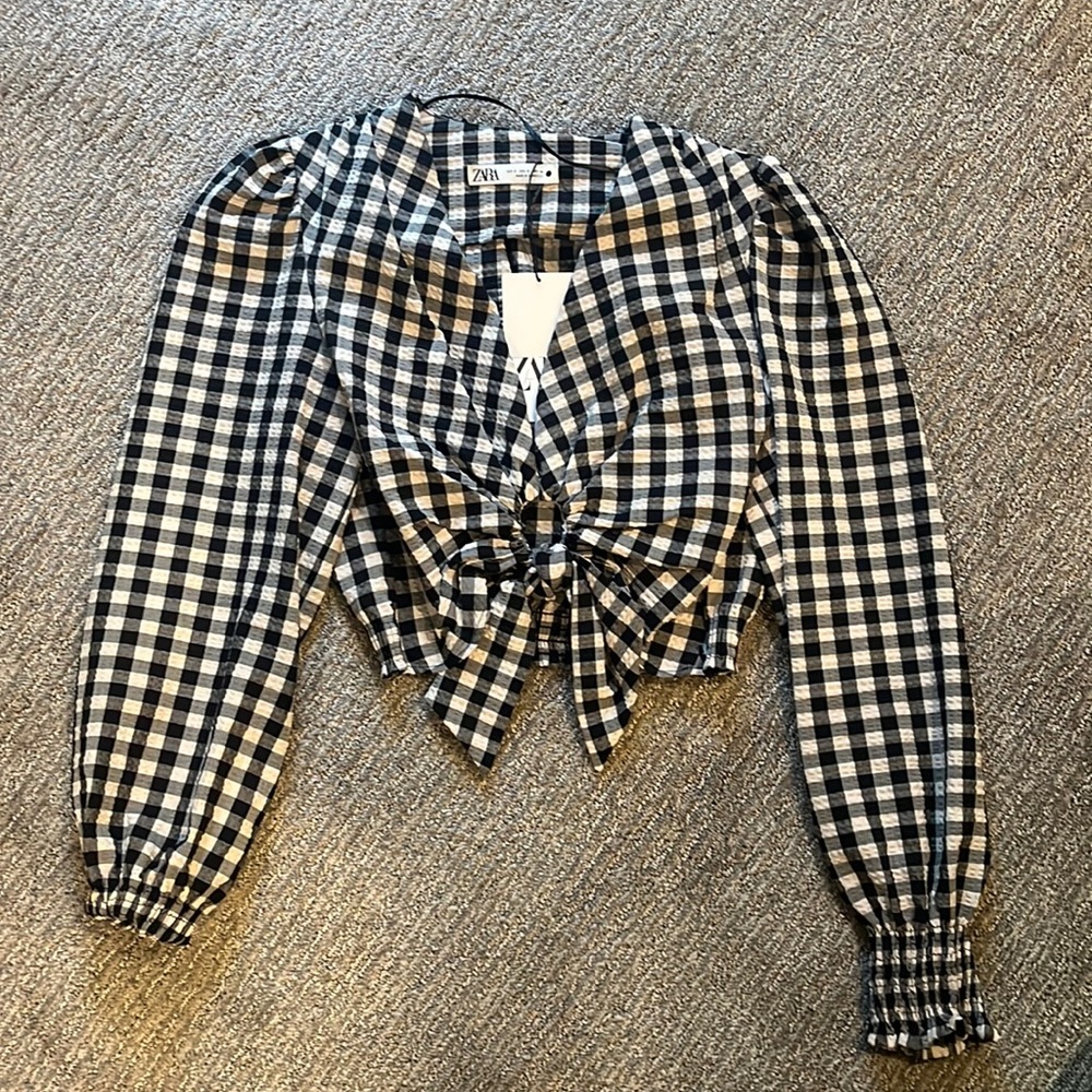 Zara front tie long sleeve top